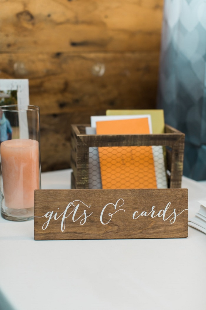 Rustic Wedding Gift Table Ideas